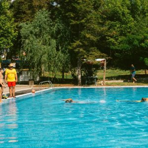 Община „Тунджа“ отдава под наем басейна в село Генерал Инзово