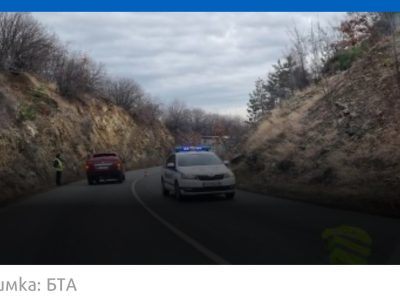 17-годишно момче зад волана загина при катастрофа в Сливенско