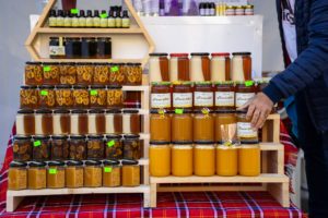 В Ямбол беше открито първото областно изложение на пчелни продукти