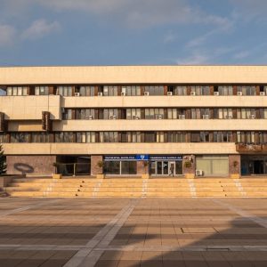Община Ямбол обяви търг за отдаване под наем на земеделски земи